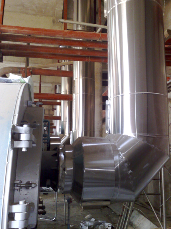 機(jī)場(chǎng)食品加工廠不銹鋼煙囪項(xiàng)目安裝