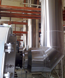 機(jī)場(chǎng)食品加工廠不銹鋼煙囪項(xiàng)目安裝